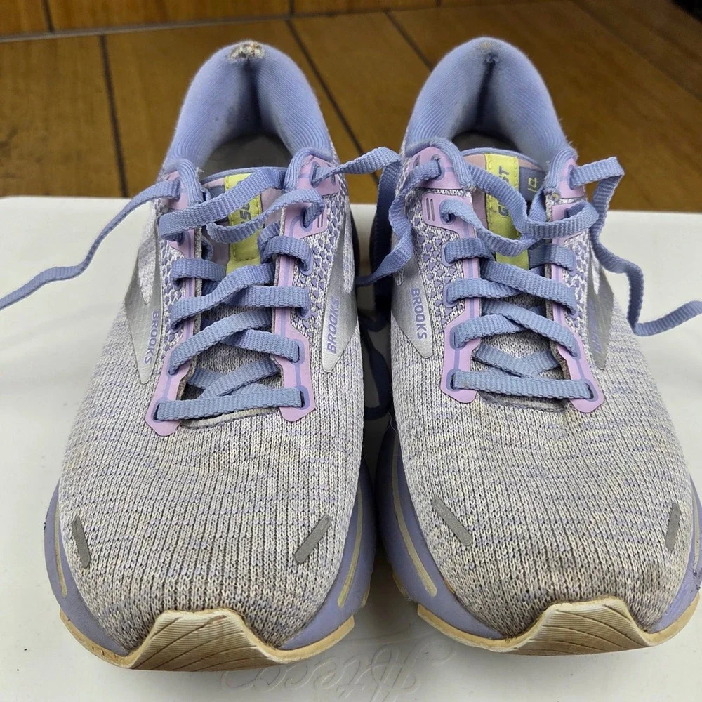 Brooks Ghost 14 Womens Running Shoes Purple Lavender 1203561B566 Size 6.5 B